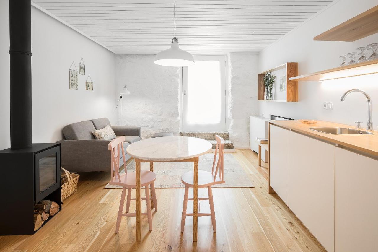 Casas Rossio By Casas Com Estoria Boutique Houses Santa Comba Dao Bagian luar foto